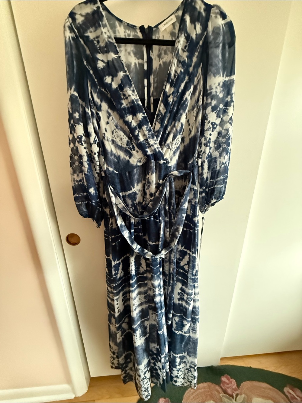 NWTCalvin Klein Navy and White Tie-Dye Wrap Maxi Dress